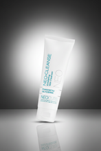Charger l'image dans la galerie, NÉOCUTIS NETTOYANT EXFOLIANT POUR LA PEAU 125ml
