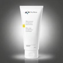 Charger l'image dans la galerie, PRO-DERM Nettoyant clarifiant sans huile
